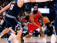 虎扑下载-詹姆斯·哈登后撤(chè)步教学(哈登的后撤(chè)步是不是走步)