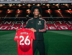 hupu虎扑-曼联宣佈(bù)簽(qiān)下700萬(wàn)新援(曼联宣佈(bù)簽(qiān)下700萬(wàn)新援助协议)