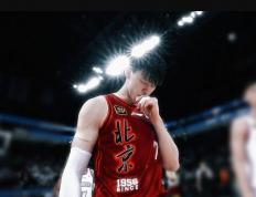 虎扑平台-曾凡博发展聯(lián)盟表现(曾凡博什么时候去发展聯(lián)盟)