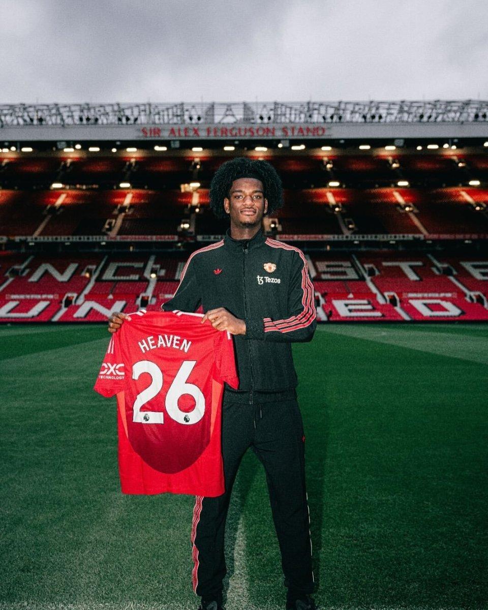 hupu虎扑-曼联宣佈(bù)簽(qiān)下700萬(wàn)新援(曼联宣佈(bù)簽(qiān)下700萬(wàn)新援助协议)