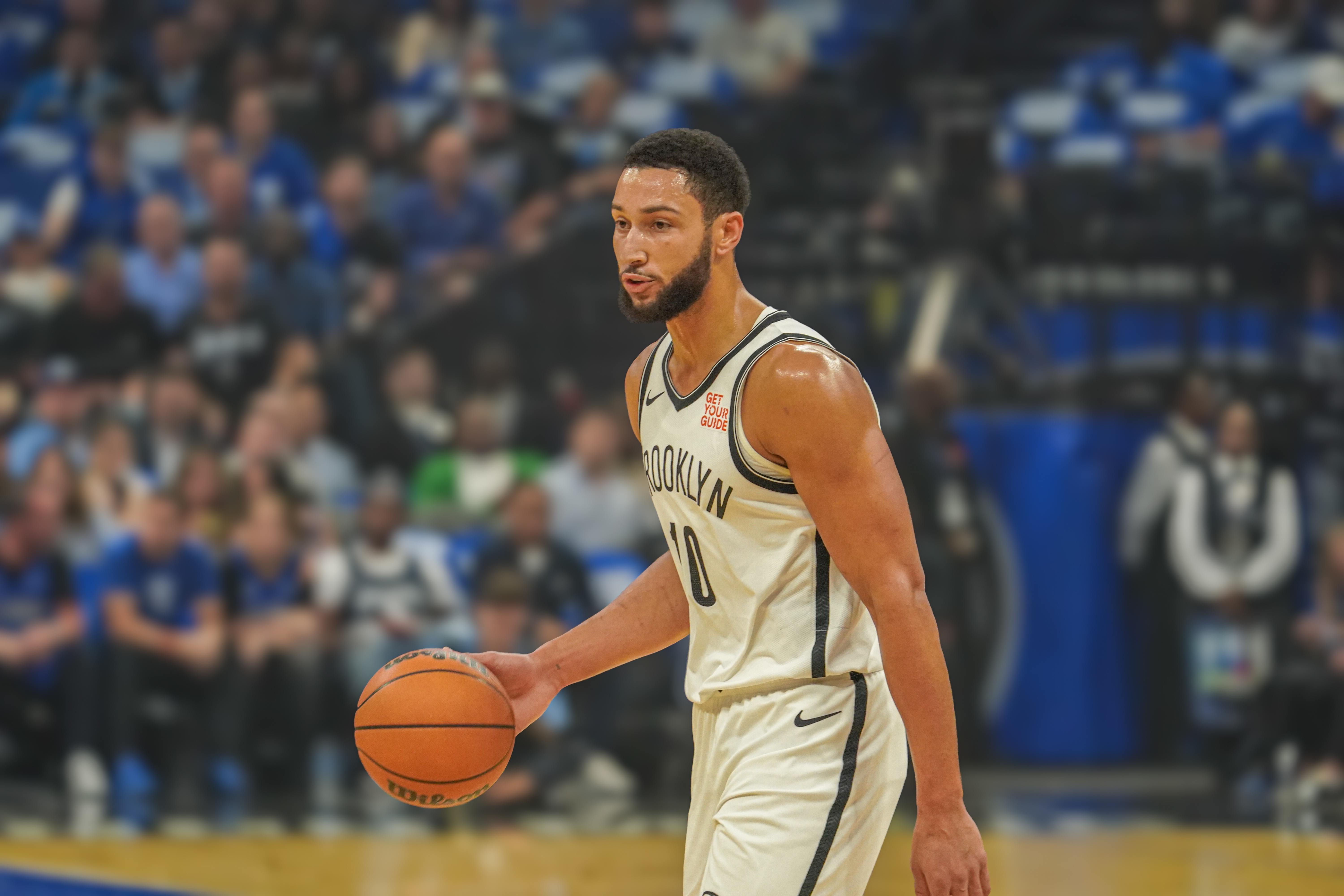 虎扑NBA-本·西(xī)蒙斯投篮缺陷(本西(xī)蒙斯投篮姿势)